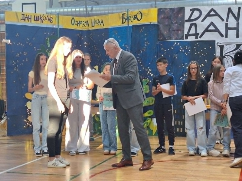 Održanim Kvizom znanja počela proslava Dana Osnovne škole Borovo 6 SO Custom