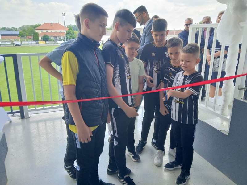 Svečanom sednicom, dodelom priznanja i otvaranjem nove zgrade FK "Sloga" proslavljen Dan opštine Borovo 7 viber slika 2026 05 22 17 36 58 821