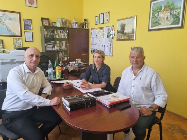 OS Borovo Custom