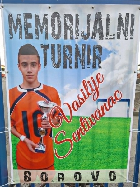 Turnir „Vasilije Sentivanac“ ponovo spaja fudbal i humanost 2 VS Custom