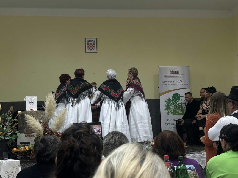 Folklorasice Custom